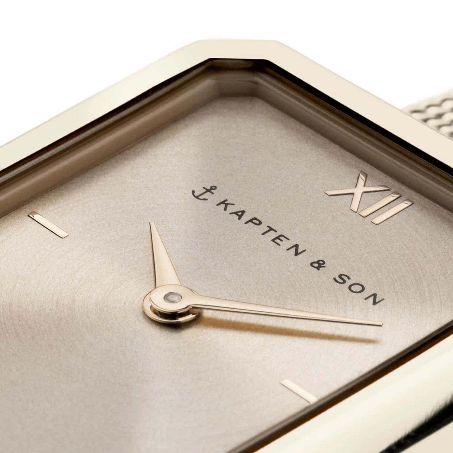 Grace Light Gold Cream Mesh 5 Grace Light Gold Cream Mesh - Image 3