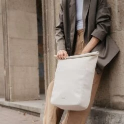 Stockholm Sandstone -Luxury Gear Shop 137eb5cb38705dd9c965c04ae2968a9d