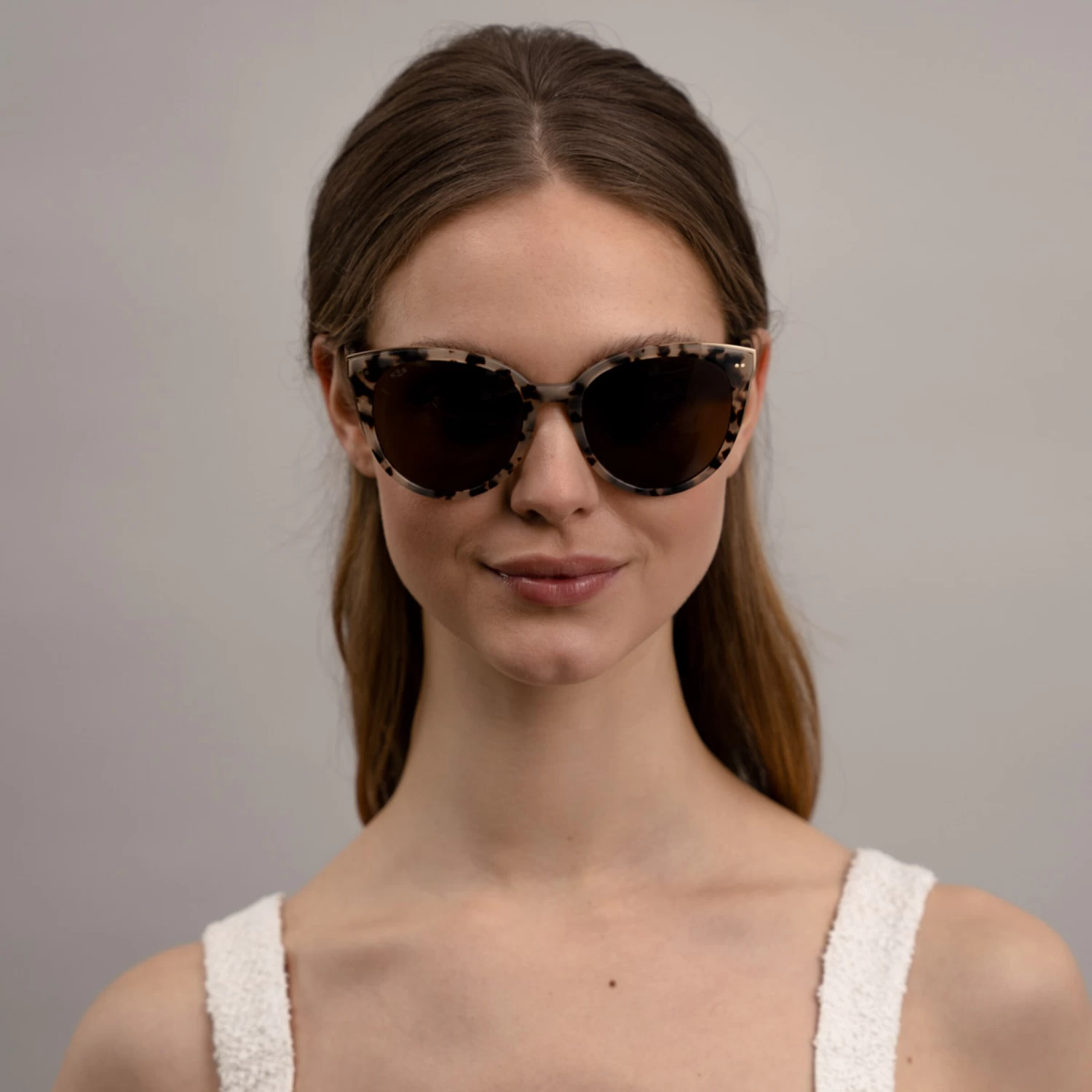 Manhattan Sand Tortoise Brown 4 Manhattan Sand Tortoise Brown - Image 2