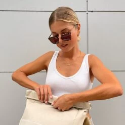 Prague Amber Tortoise Brown 20 Prague Amber Tortoise Brown -Luxury Gear Shop 372924d6da7de960de530977959c9f1f