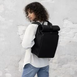 Lund Pro All Black -Luxury Gear Shop 4c9a49056ace9a6809c857596a76f4b4