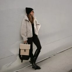 Fyn Cream Black -Luxury Gear Shop 5fca51eaa9c4d5dbf9a32d538523b838