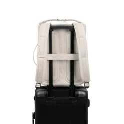 Osby Sandstone -Luxury Gear Shop 6d65ef22ef1408f67684c49f61266574