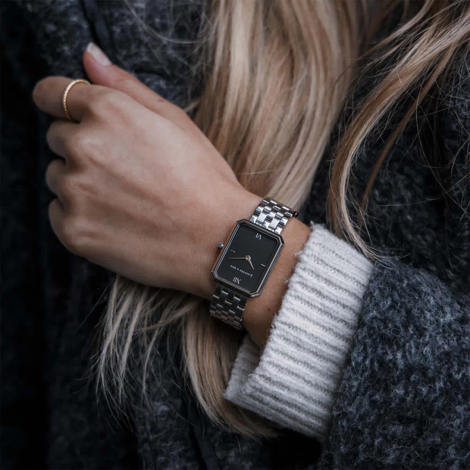 Grace Silver Black Steel 4 Grace Silver Black Steel - Image 2