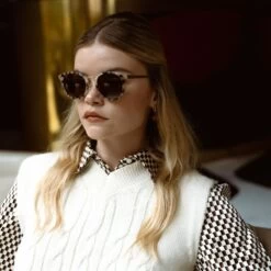 Prague Sand Tortoise Brown -Luxury Gear Shop a0d070ed107785101ec44662557ffd7d