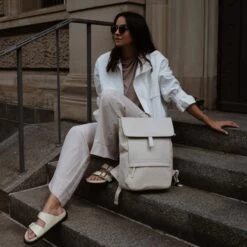 Fyn Sandstone -Luxury Gear Shop a466f054ebe0aa4506c37055e0161fb3