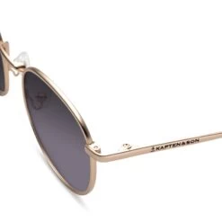 London Small Matt Gold Mit Sehstärke 22 London Small Matt Gold Mit Sehstärke -Luxury Gear Shop b216a773ebb28bdbf844b48bf5baf696