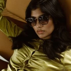 Prague Crystal Tortoise Brown -Luxury Gear Shop b7c183b54382c6abe91e4af2834eaf0f