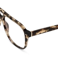 Zurich Oversize Crystal Tortoise Mit Sehstärke -Luxury Gear Shop bd3daa4c327600ff860252d0a9d8e66f 1