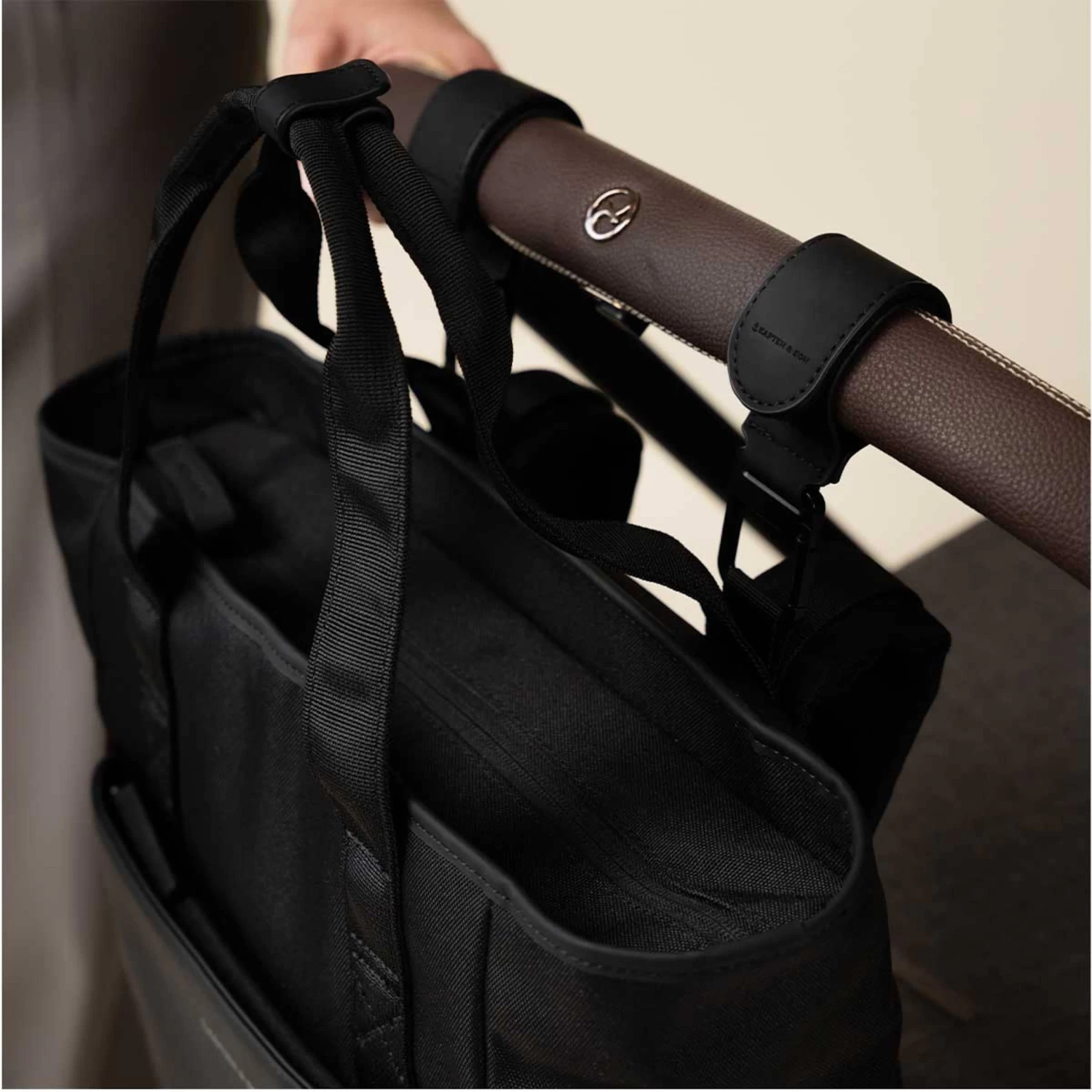 Lindby Diaper Backpack All Black 12 Lindby Diaper Backpack All Black - Image 10