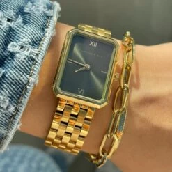 Basic Bracelet Urban Bold Gold -Luxury Gear Shop ce02382e4d2bcfd4b696735274581a56