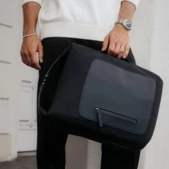 Osby All Black -Luxury Gear Shop d38970cf2f4589fe0a09d70696348255