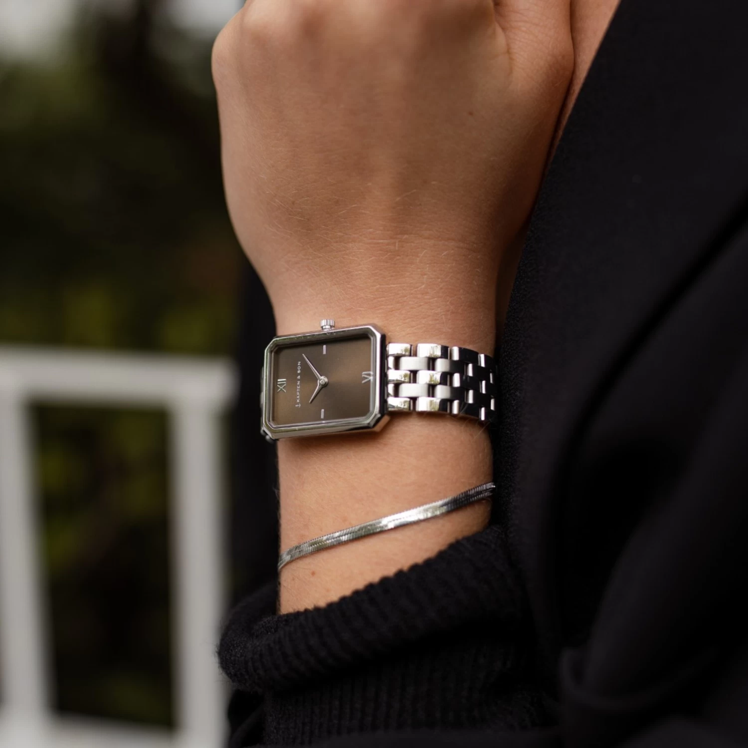 Grace Silver Brown Steel 4 Grace Silver Brown Steel - Image 2