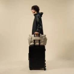 Hellvi Sandstone -Luxury Gear Shop e584d0e09a6a2c01d50f196b8938e051