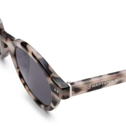 Tokyo Mineral Tortoise Black Mit Sehstärke -Luxury Gear Shop e6b6ae2d5299bf0cc4e59b64ab26e79e