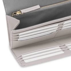 Triomphe Oyster -Luxury Gear Shop f025f47a0bf5d3bdee6677e037b2f83f